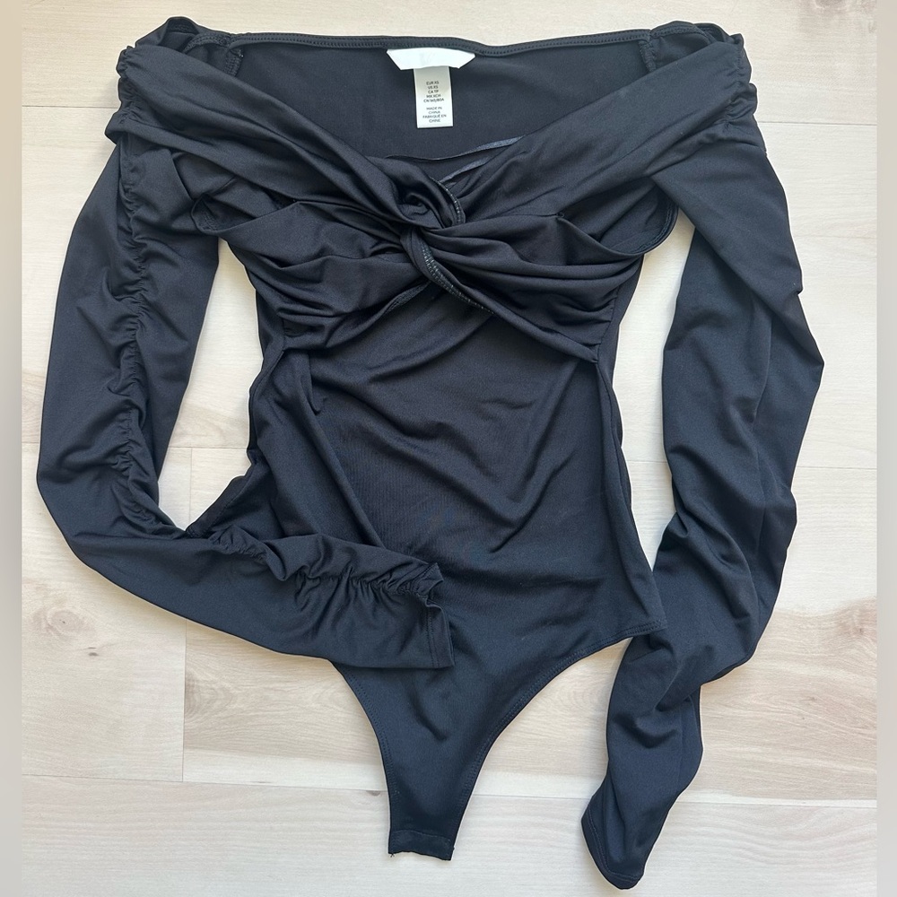 H&M Black Off-Shoulder Bodysuit